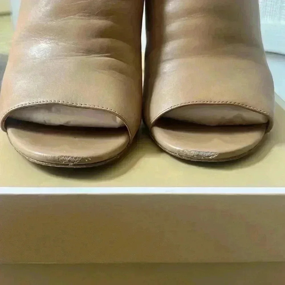 Michael Kors Collection Nude Mule Pumps sz 10 - Picture 3 of 10